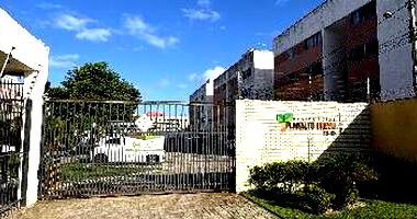 Apartamento com 2 Quartos em Natal/RN