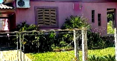 Casa 3 quartos, 1 banheiro, 1 vaga, 105 m² construída