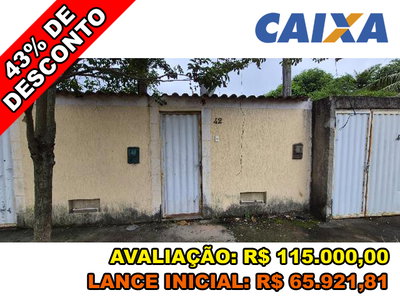 Casa com 35m² em Nova Iguaçu - Ótima Oportunidade
