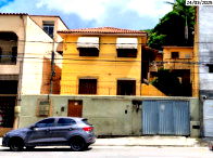 Terreno 260m² com fração ideal 50% e pavimento superior residencial