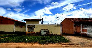 Casa com 2 quartos, 1 banheiro e 57,6m² de área privativa