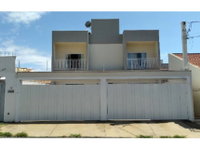 Apartamento com 2 Vagas em Leilão