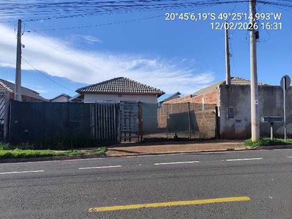 Casa com 44,82m² em São José do Rio Preto - SP