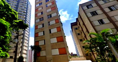 Apartamento com 70,68 m² e garagem em Curitiba/PR