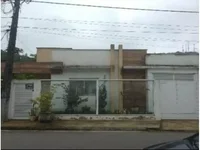Casa com 114,61m² construídos em terreno de 360m² - Ocupada