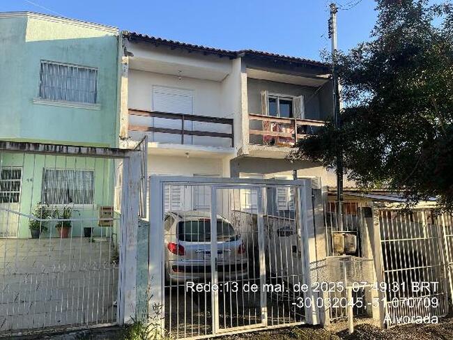 Casa em Alvorada com 2 quartos e 87,5m²