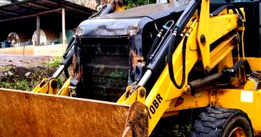 Retroescavadeira XCMG XT870 BR Ano 2018