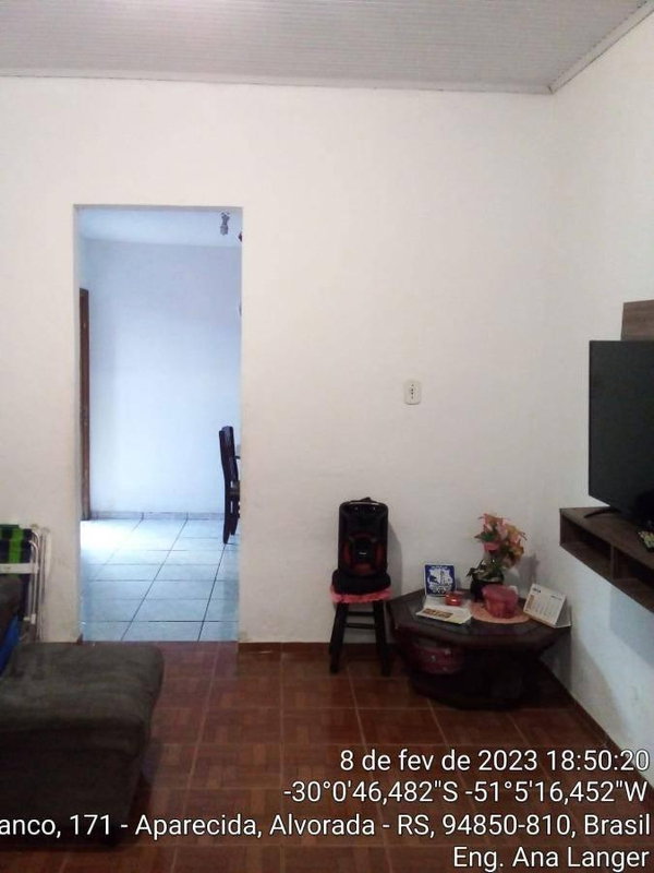Casa padrão com 3 quartos e 172m² em Alvorada - RS