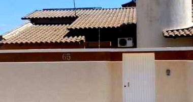 Casa com 3 quartos, 2 banheiros, 1 vaga, 105m² construída, ocupada