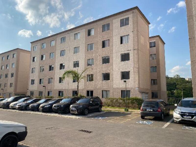 Apartamento com 2 quartos em Cotia