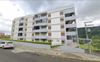 Apartamento Central com Garagem em Águas de Lindóia