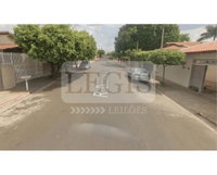 Casa com 3 quartos, 1 banheiro e garagem em Cafelândia/SP
