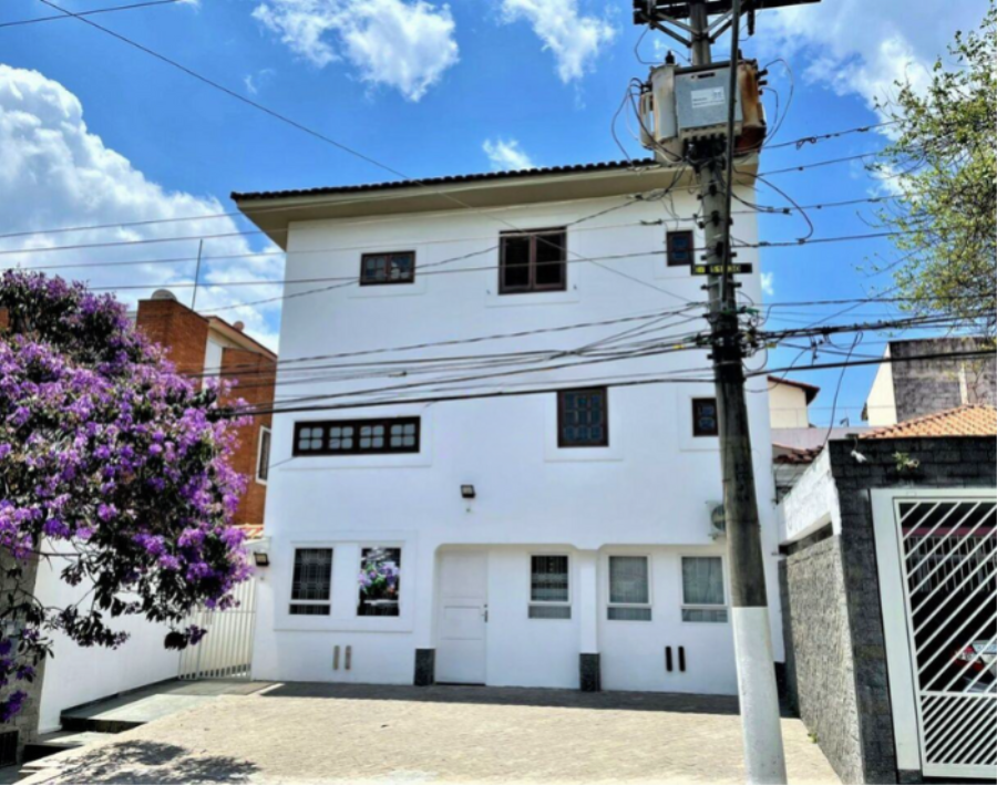 Prédio Comercial com 420m² em São Paulo - Vila Sônia