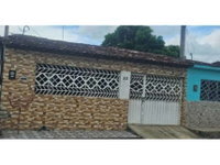 Casa Ocupada com 1 Vaga em Pilar/AL