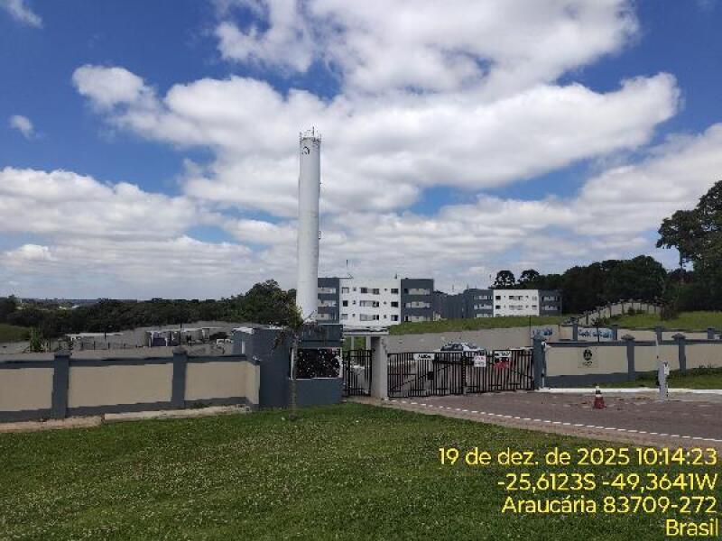 Apartamento com 2 quartos, 1 banheiro e 1 vaga de garagem