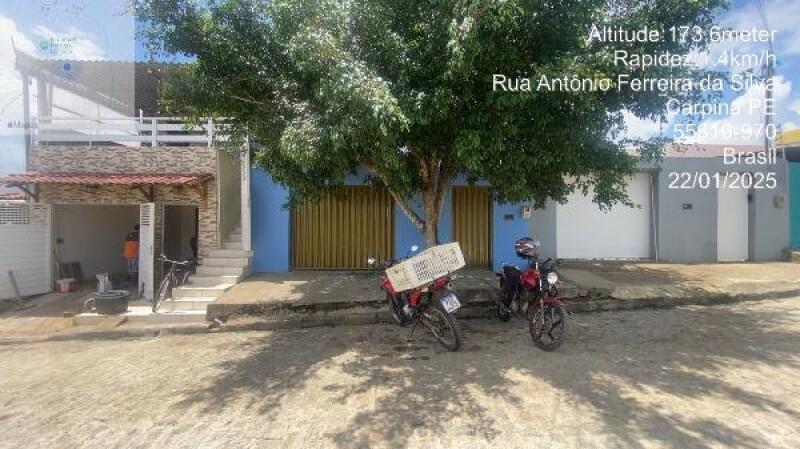 Casa com 3 quartos e 2 banheiros em Carpina