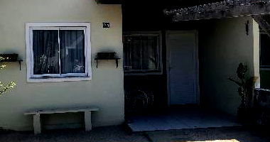 Casa com 2 Quartos e 1 Vaga em Horizonte