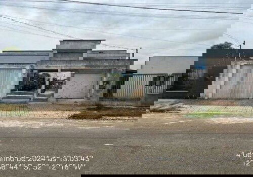 Casa Ocupada em Morada do Sol com 135 m²