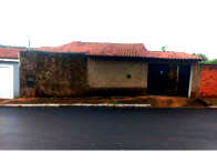 Casa com 196,08m² de área construída em terreno de 360m²