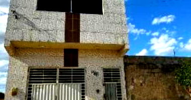 Casa ocupada com 176 m² construídos, pronta para investimento