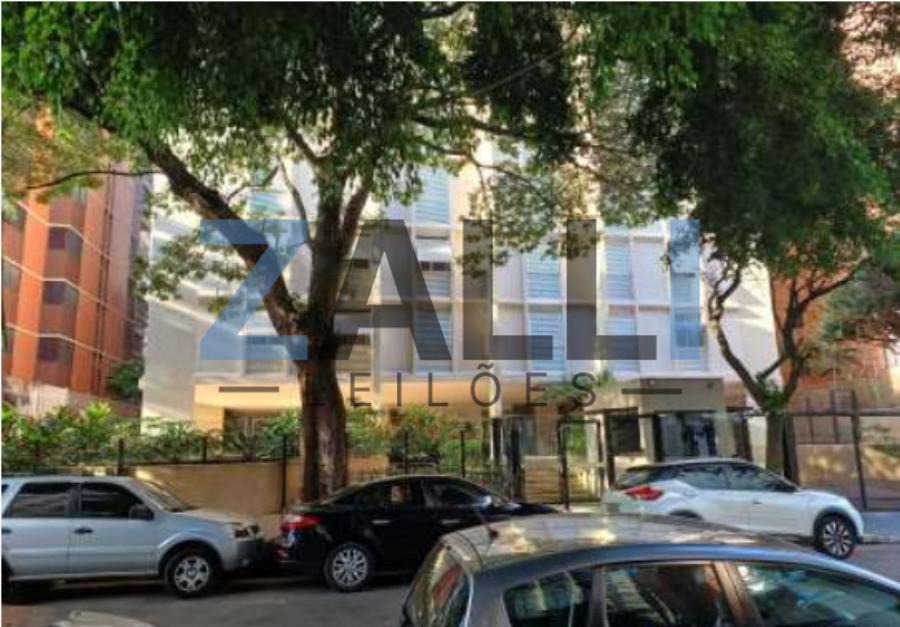 Apartamento 3 Dormitórios com 179m² e Vaga