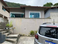 Casa com 2 quartos, 1 banheiro e 1 vaga de garagem, desocupada