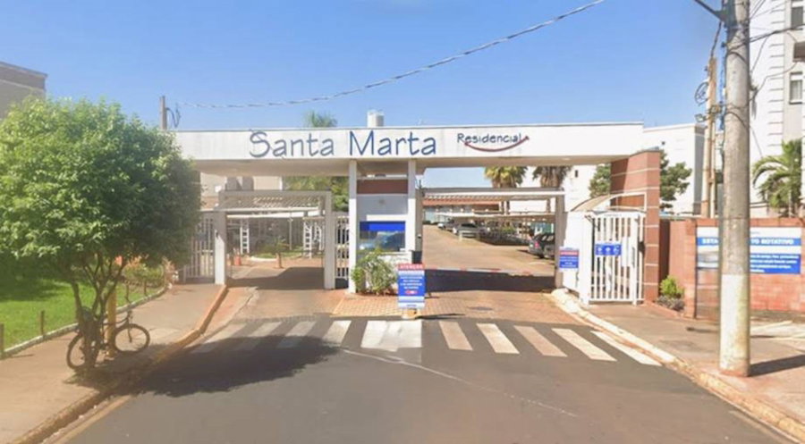 Apartamento com 2 dormitórios, 1 banheiro e 1 vaga na garagem