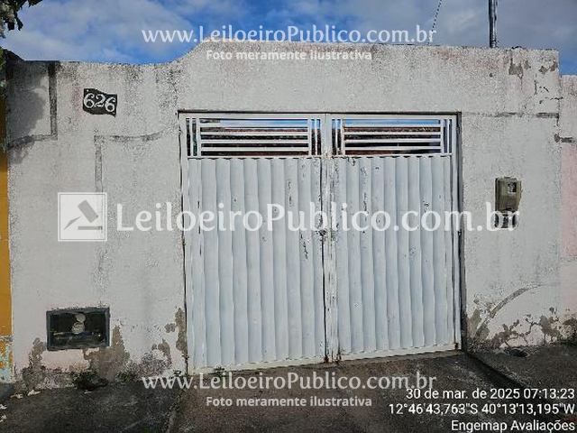 Casa com 2 quartos, 1 banheiro, 1 vaga, 70,6m² construída