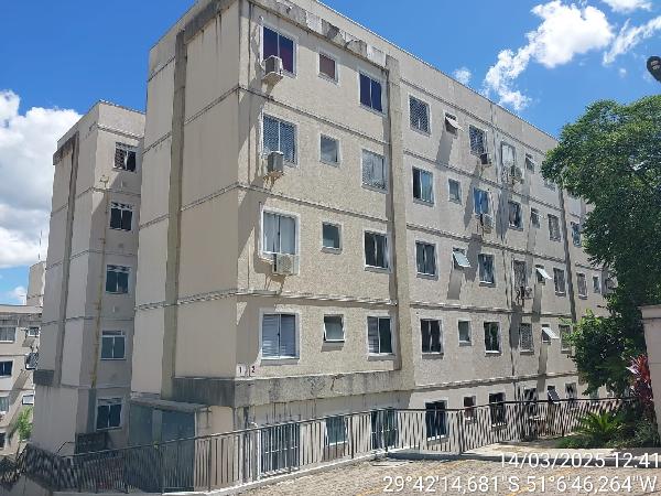 Apartamento 2 quartos, 1 banheiro, 1 vaga, 79.3m² total