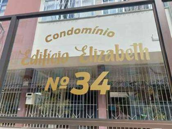 Apartamento com 77m², 2 quartos, em condomínio
