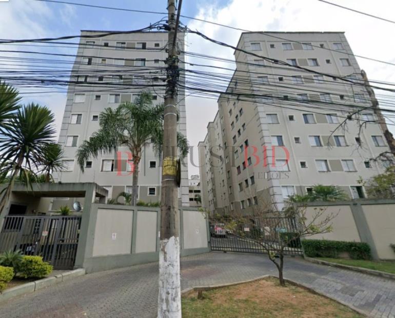 Apartamento com 2 quartos, 1 banheiro e 118,28 m²
