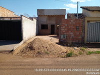 Casa com 2 quartos, 80,4m², terreno 180m², desocupada
