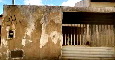 Casa com 2 quartos, 1 banheiro, 65m² área privativa, 1 vaga