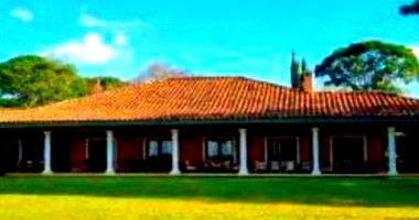 Direitos sobre Imóvel Rural com 453 ha e 13.640 m² construídos