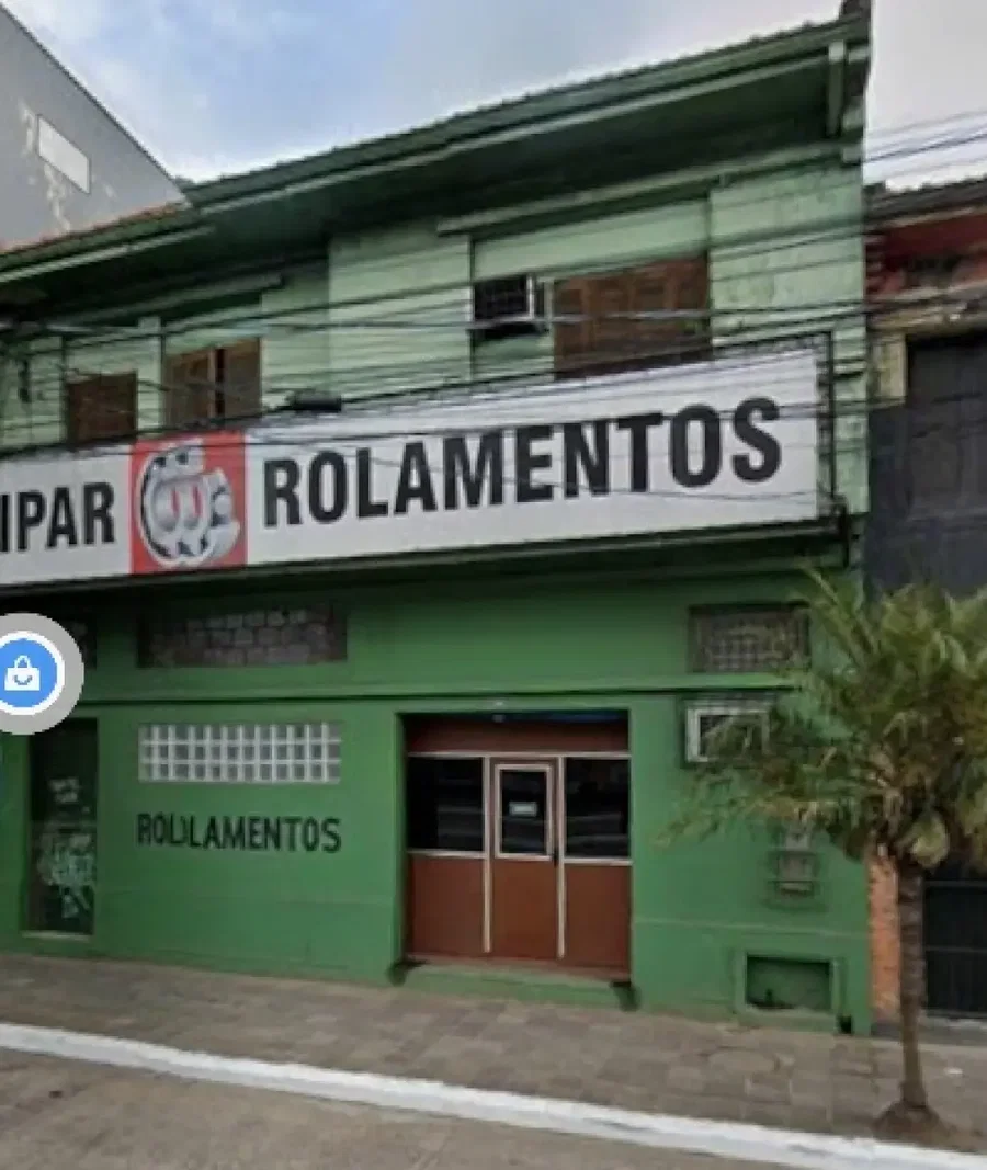 Prédio comercial na Av. Farrapos com loja e apartamento - Lance inicial R$ 495 mil