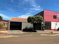 Casa Padrão Desocupada 300m² - Jardim Caramuru