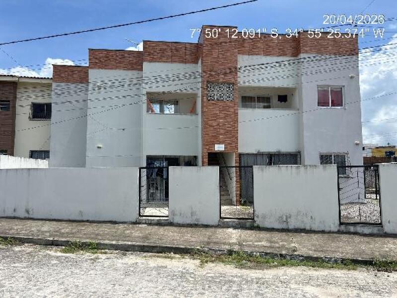 Apartamento com 2 quartos e vaga de garagem em Igarassu