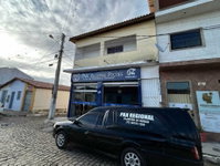 Casa com 241m² construída em Poções/BA