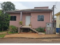 Casa em Leilão com 78m² Construída e Terreno de 226m²