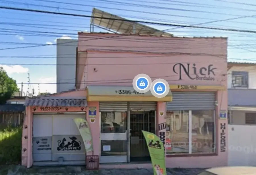 Loja Comercial com 100m² em Condomínio no Bairro Petrópolis