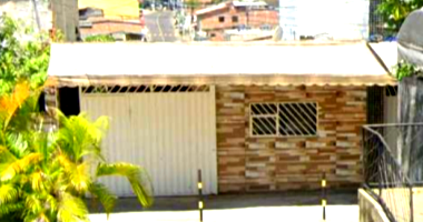 Casa em Salvador com Terreno - São Cristóvão