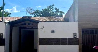 Casa com 2 quartos em Patos, PB