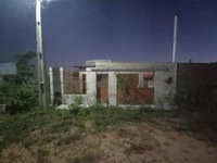 Casa com 2 quartos, 1 banheiro, 1 vaga e 76,48m² construída