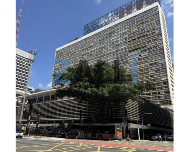 Sala Comercial de 42m² na Av. Paulista