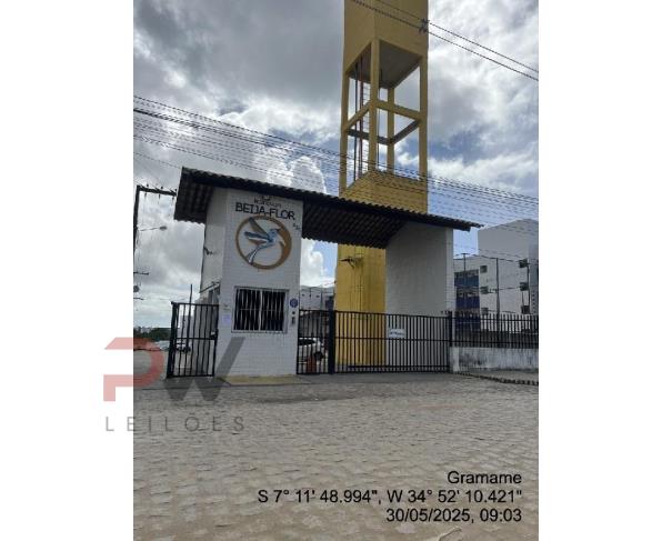 Apartamento com 2 quartos em João Pessoa/PB
