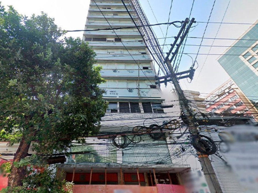Edifício Comercial desativado com 3.161 m² de área construída