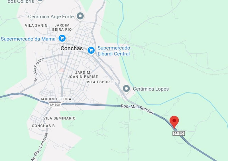 Galpão industrial com 1.050m², estrutura metálica e escritório anexo