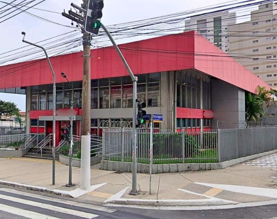 Prédio Comercial com 514m², 2 Banheiros