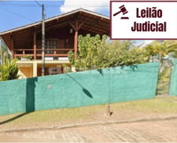Casa 3 Quartos 253m² em Piracaia - Ocupada