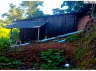 Casa de madeira com terreno de 5.195m²